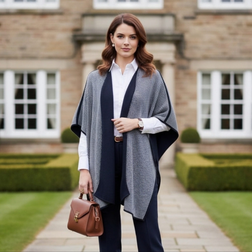 NWT BYLYSE M/L Houndstooth Knit Poncho Old Money Quiet Luxury Timeless Preppy
